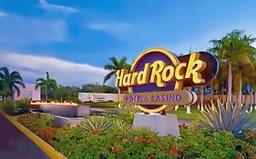 Hermoso Apartamento Cana Rock Star Acceso Directo A La Piscina C-105, C-106, B-102 Y B-104